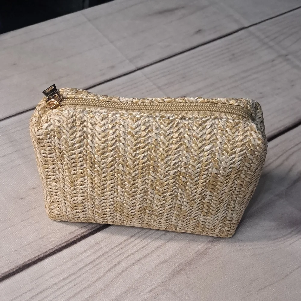 Woven Straw Makeup Toiletry Travel Bag Pouch